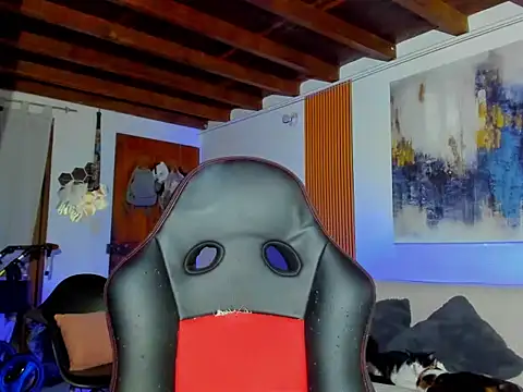 Snapshot of katy___deliz chatting on 10-24-25, 12:19 katy deliz online show from 10-24-25, 12:19