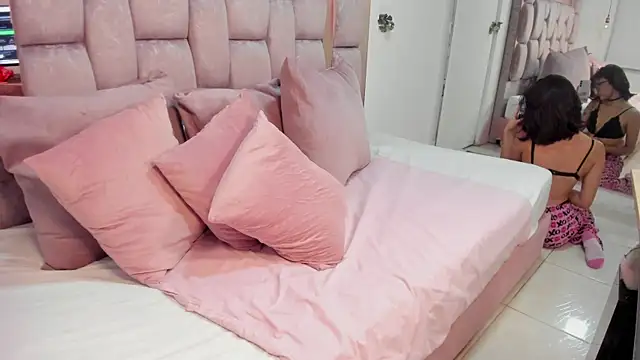 bianca naviss online show from 11-06-25, 09:59