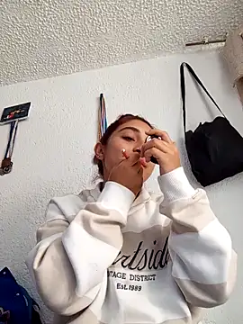 Lia Teen online show from 10-11-25, 04:05