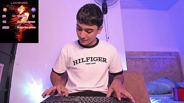 Austin Cardieff  online show from 09-14-25, 02:00