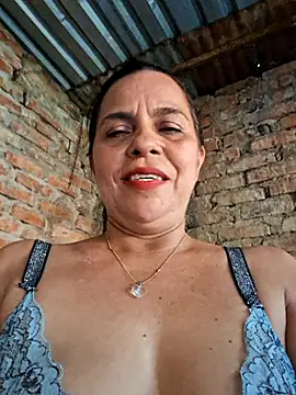 Snapshot of Lucerito-Hot chatting on 09-15-25, 12:38 Lucerito-Hot online show from 09-15-25, 12:38