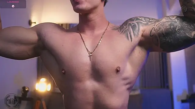 Snapshot of Thomas_Falcon chatting on 10-27-25, 12:58 Thomas Falcon online show from 10-27-25, 12:58