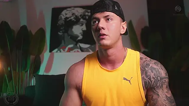 Snapshot of Thomas_Falcon chatting on 11-14-25, 12:42 Thomas Falcon online show from 11-14-25, 12:42