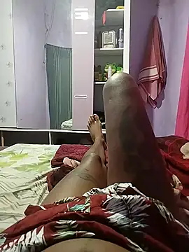 Kevellynicollynascimento online show from 09-09-25, 11:04