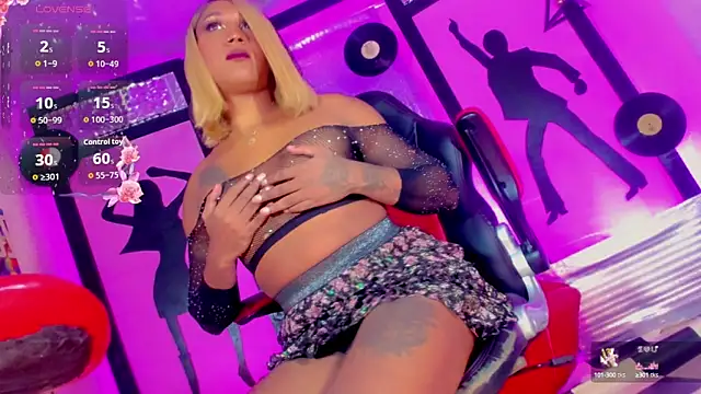 Alondra Campbell online show from 09-16-25, 03:18