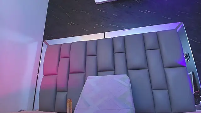 Snapshot of kissme_luna chatting on 09-24-25, 07:06 kissme luna online show from 09-24-25, 07:06