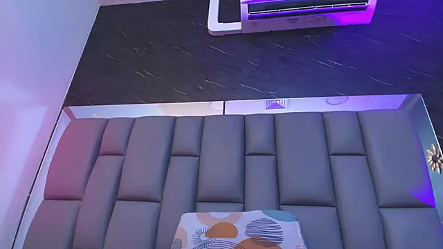 Snapshot of kissme_luna chatting on 10-11-25, 07:34 kissme luna online show from 10-11-25, 07:34