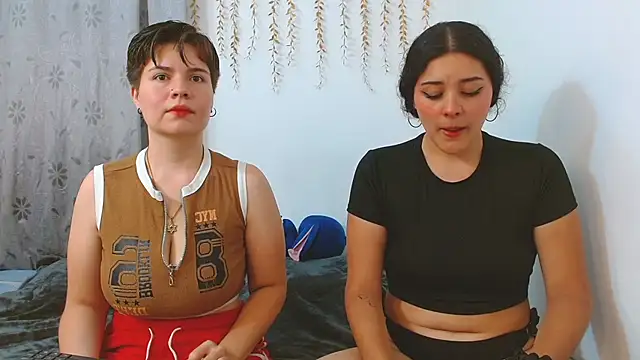 AmbarAndValery online show from 09-18-25, 02:57