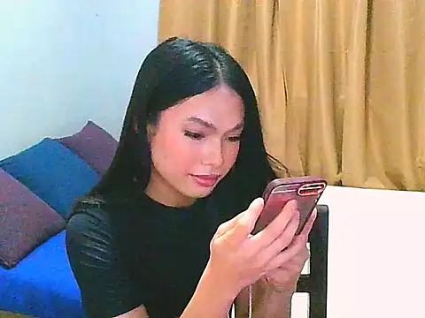 Snapshot of zowi_cock2946 chatting on 10-09-25, 12:25 zowi cock2946 online show from 10-09-25, 12:25