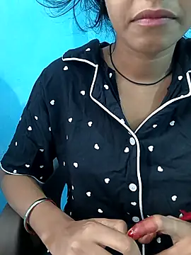 Snapshot of Cute_Aaisha chatting on 09-13-25, 06:02 Cute Aaisha online show from 09-13-25, 06:02