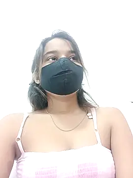 Snapshot of _Love-- chatting on 09-18-25, 05:31 Love-- online show from 09-18-25, 05:31