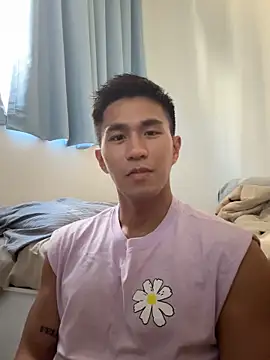 Snapshot of gooodboiii chatting on 09-12-25, 08:03 gooodboiii online show from 09-12-25, 08:03