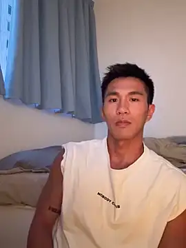 Snapshot of gooodboiii chatting on 09-16-25, 10:27 gooodboiii online show from 09-16-25, 10:27