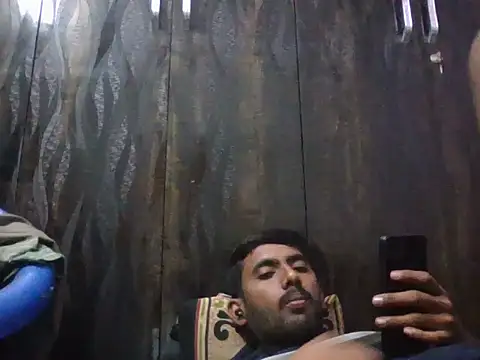 Manslust online show from 11-20-25, 05:12