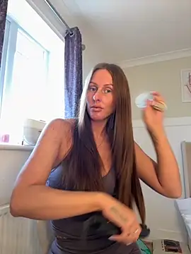 LouiseLexi online show from 09-16-25, 08:48