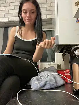 Camwithchlox online show from 10-01-25, 11:44