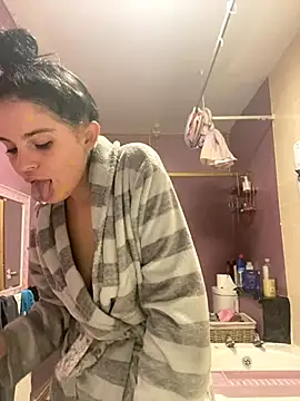 Camwithchlox online show from 11-03-25, 07:26