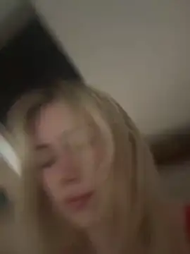 SexySaraxxoo online show from 09-24-25, 05:16