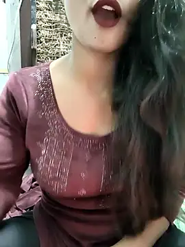 Itz Mayra  online show from 01-12-26, 11:15