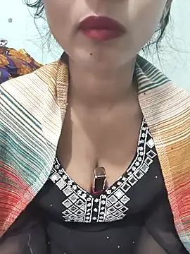 Itz Mayra  online show from 02-01-26, 10:47