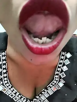 Itz Mayra  online show from 02-02-26, 08:35