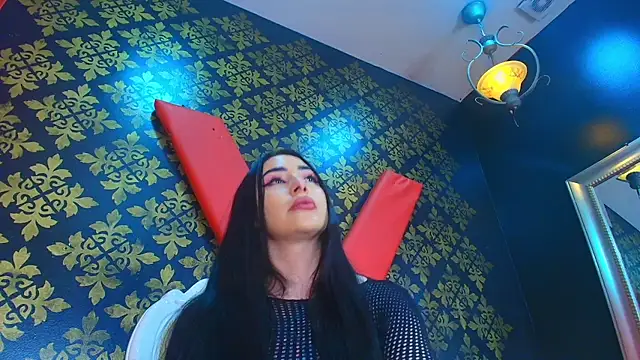 elinne hendrix  online show from 10-20-25, 12:49