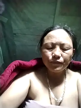 Samdim23 online show from 10-27-25, 02:43