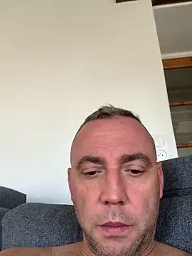 Marronglace1 online show from 10-30-25, 08:38