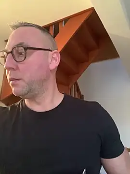 Snapshot of Marronglace1 chatting on 12-02-25, 03:40 Marronglace1 online show from 12-02-25, 03:40