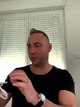 Snapshot of Marronglace1 chatting on 01-12-26, 01:05 Marronglace1 online show from 01-12-26, 01:05