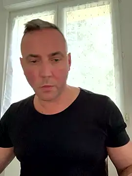 Snapshot of Marronglace1 chatting on 01-14-26, 02:44 Marronglace1 online show from 01-14-26, 02:44