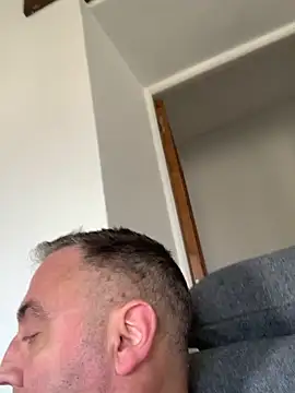 Snapshot of Marronglace1 chatting on 02-02-26, 09:41 Marronglace1 online show from 02-02-26, 09:41