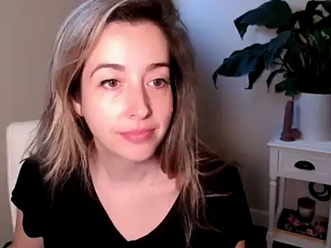 SuggestiveBehavior online show from 09-26-25, 01:26