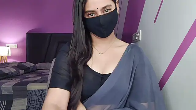 Snapshot of Tanya-mittal chatting on 04-16-26, 04:24 Tanya-mittal online show from 04-16-26, 04:24