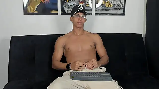 nico santana online show from 09-11-25, 10:54