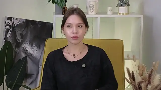 Snapshot of EmelySwickheimer chatting on 09-14-25, 09:08 EmelySwickheimer online show from 09-14-25, 09:08