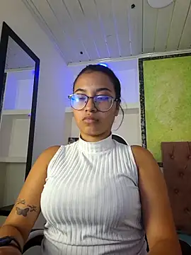 susan mooree online show from 09-28-25, 06:35