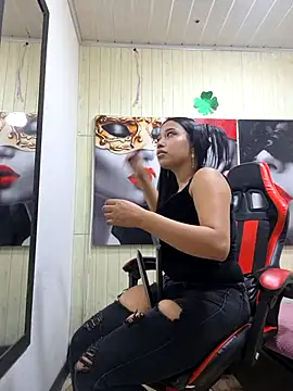 susan mooree online show from 10-04-25, 07:01