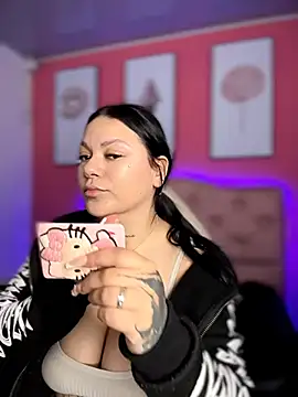 Megaan  More online show from 12-18-25, 01:00