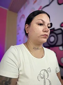 Snapshot of Megaan__More chatting on 03-04-26, 02:39 Megaan More online show from 03-04-26, 02:39