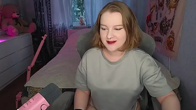 OliviaBlade online show from 09-12-25, 01:55