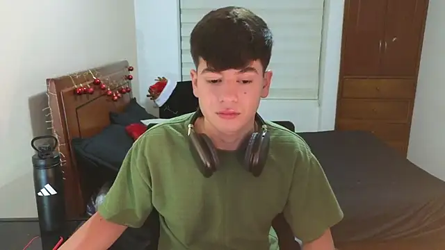 tightncuteass online show from 11-24-25, 12:43