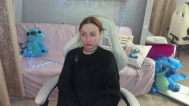 FoxyMayy online show from 02-02-26, 05:17