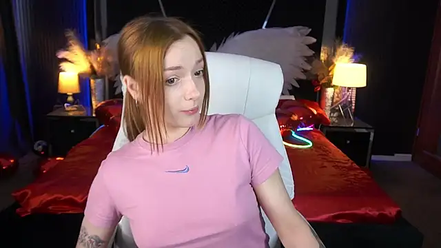 FoxyMayy online show from 06-18-26, 12:42