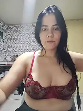 Snapshot of valen-sexx chatting on 06-13-26, 03:15 valen-sexx online show from 06-13-26, 03:15