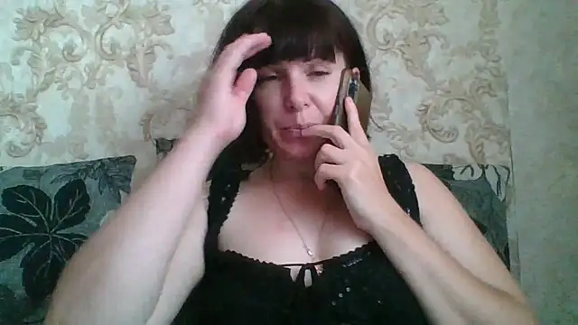 SecretSienna  online show from 09-25-25, 11:03