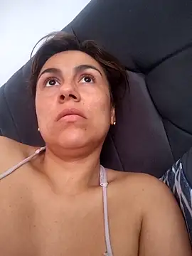 vanessa-titisM online show from 05-10-26, 05:07