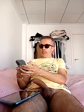 EmilioTaladdro online show from 05-11-26, 08:31