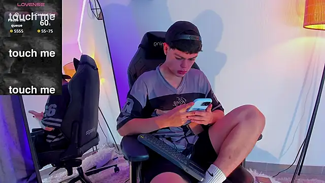 Im Juaniito online show from 09-11-25, 04:01