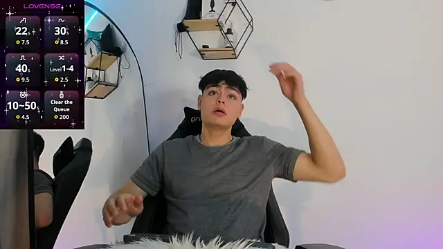 Im Juaniito online show from 09-19-25, 01:07